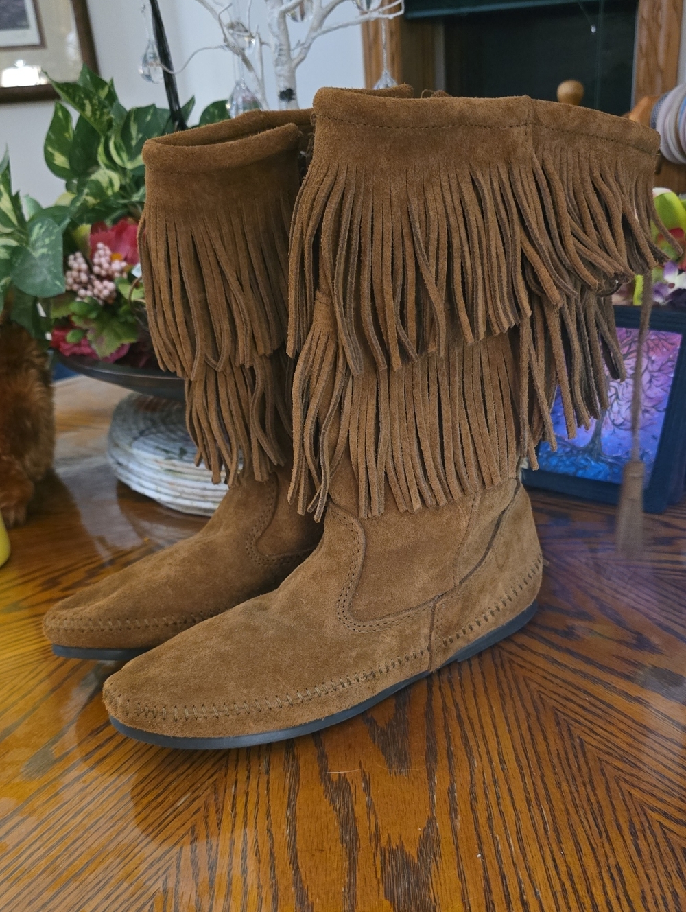 Minnetonka Moccasins Fringed Boots